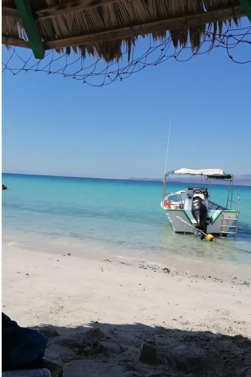 Always have shade available on the beaches of La Paz.